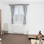 Wellness Valnovka 호텔 Kamenice (Prague-East)