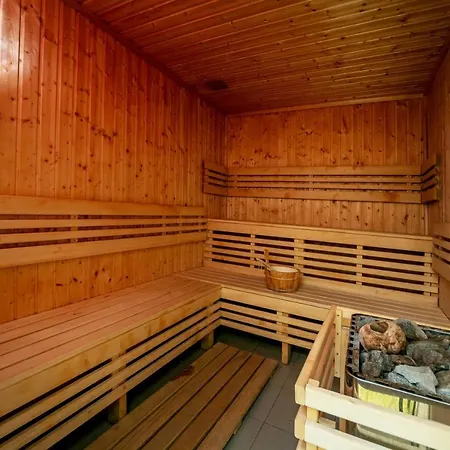 酒店 Wellness Valnovka 3*
