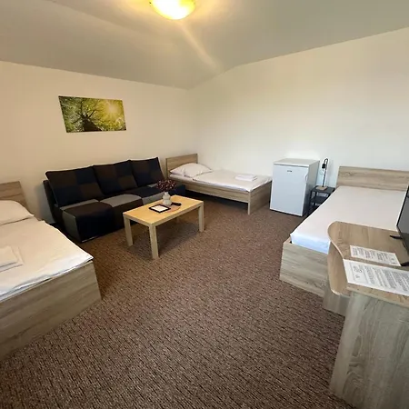 Wellness Valnovka فندق 3*